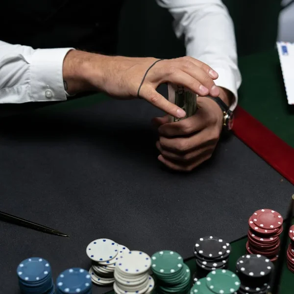 炸金花游戏棋牌游戏